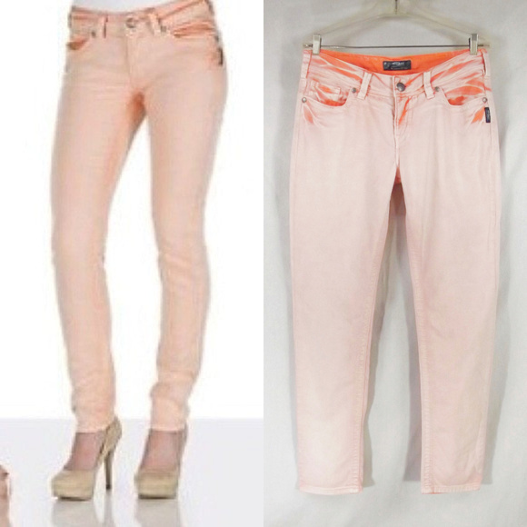 peach jeans